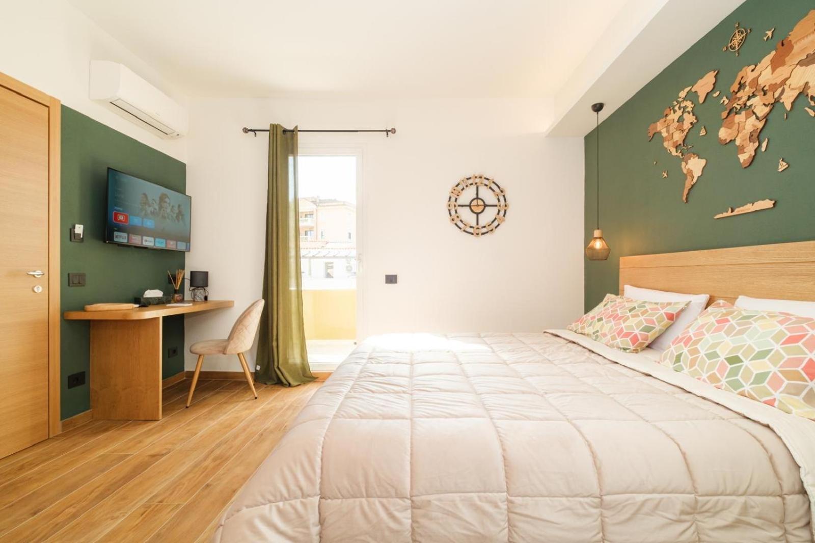 In Centro Da Carlotta Hotell Olbia Eksteriør bilde